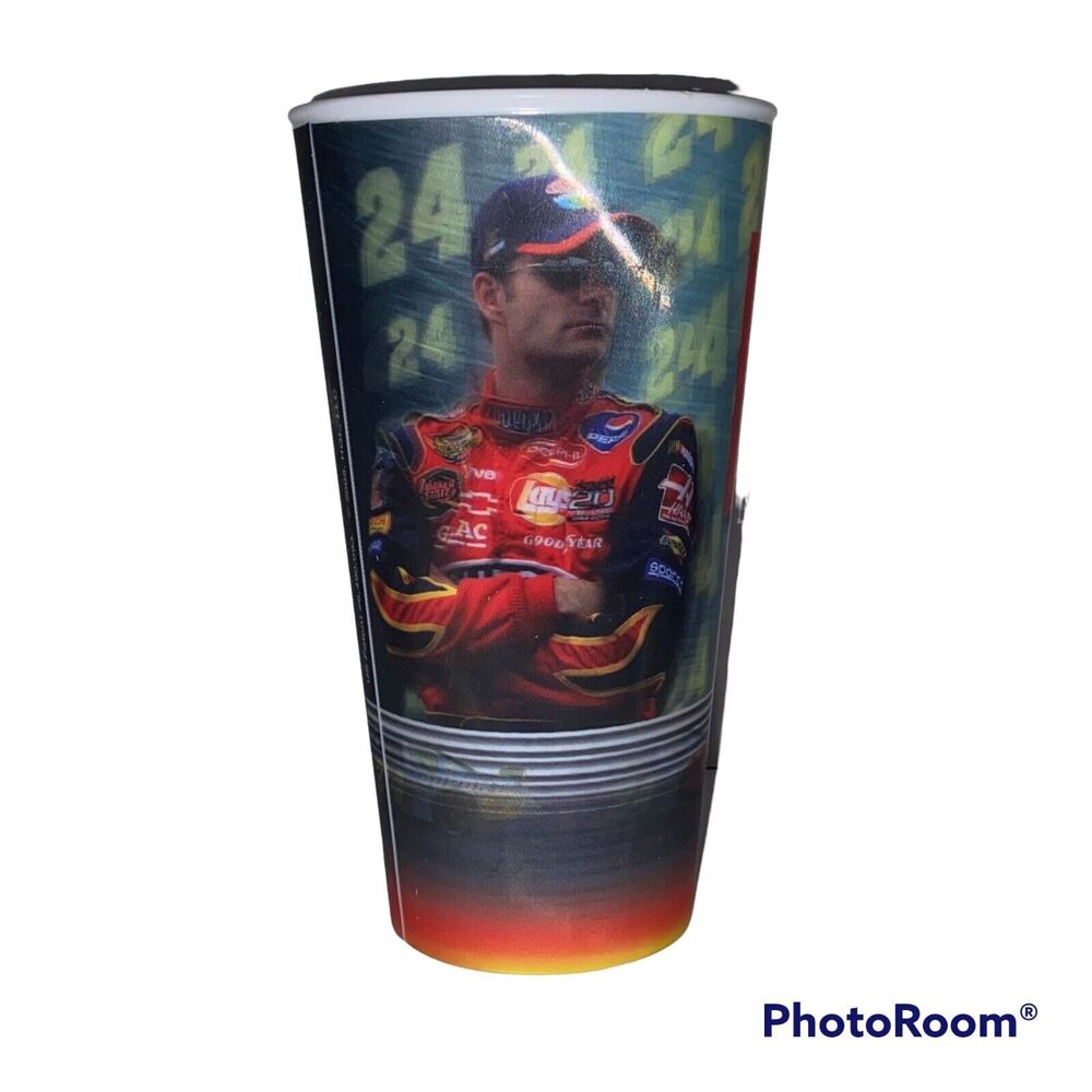 Vtg Nascar Jeff Gordon 24 Hologram Cup 2005 6 in Dupont Tumbler Collectible
